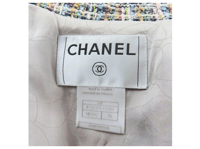 Chaqueta de tweed Chanel COCO con cinta y botones - vista 7