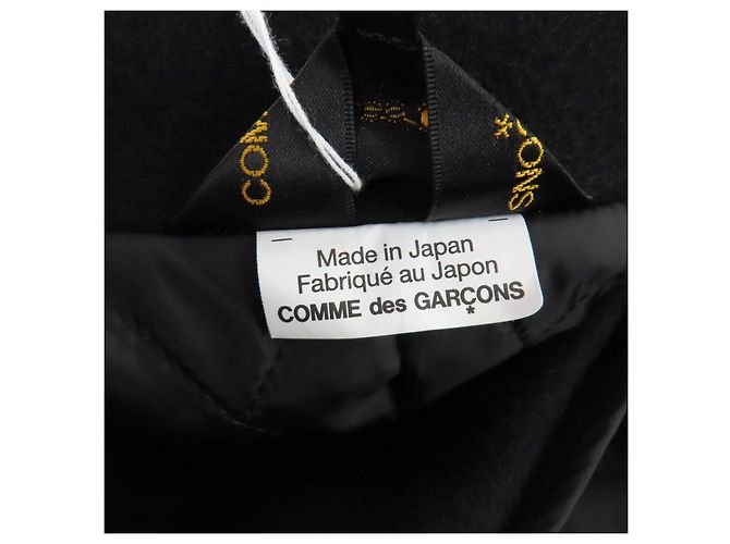 Abrigo de lana Deformed Design de COMME des GARCONS - vista 7
