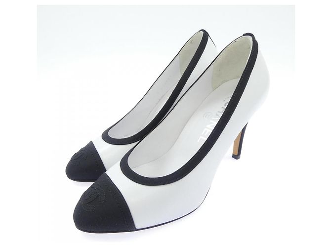 Chanel Pumps aus Lammleder - Ansicht 3