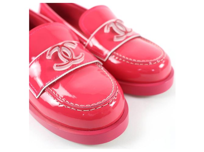 Mocassins en cuir verni Chanel - vue 8