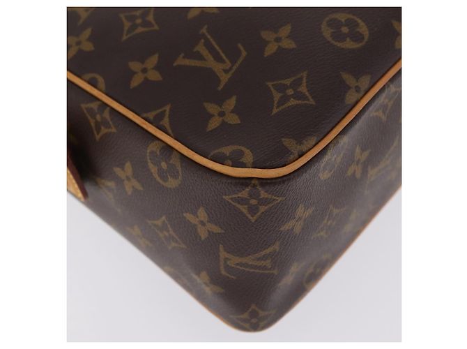 Cité LOUIS VUITTON Monogram Viva Cite GM Shoulder Bag M51163 LV - vista 15