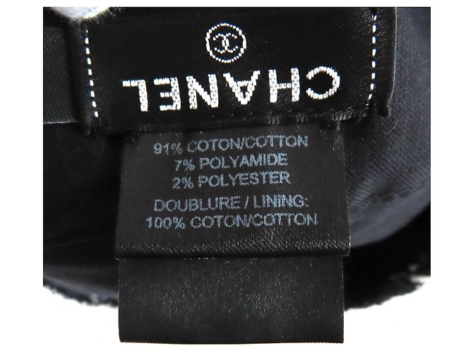 Basco in tweed Chanel nero e bianco - vista 8