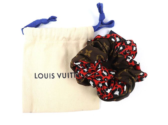 Louis Vuitton Chou Chou Be Mindful Monogram Silk Hair Scrunchie - view 2