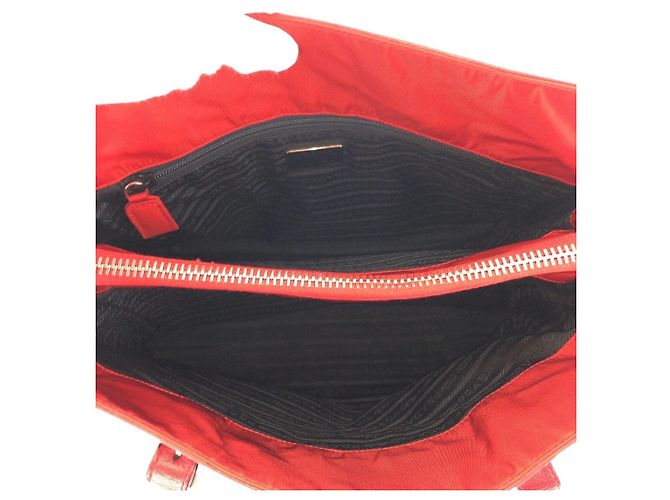 Tote Prada Tessuto Shopper aus Leder und Nylon - Ansicht 9