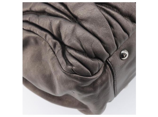 Miu Miu Matelasse Hand Bag Leather Gray Silver - vista 14