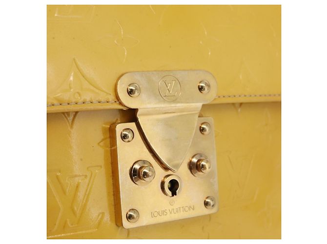 LOUIS VUITTON Monogram Vernis Spring Street Bag Lime Yellow M91068 - vista 15