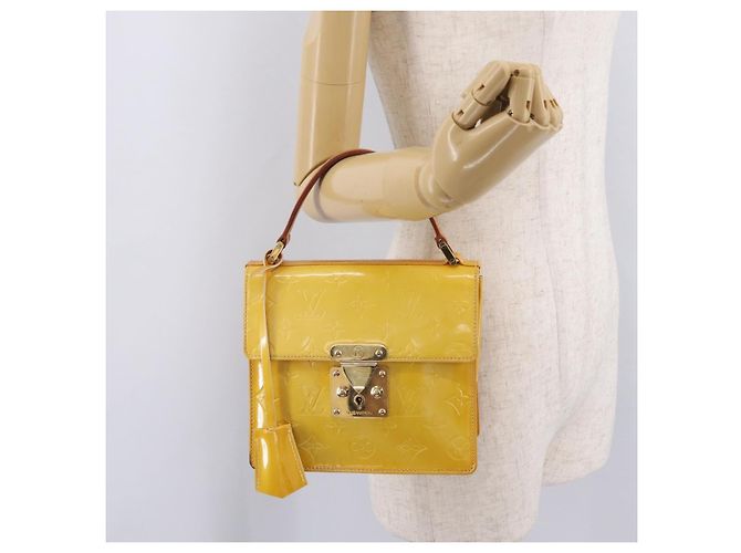 LOUIS VUITTON Monogram Vernis Spring Street Bag Lime Yellow M91068 - vista 28