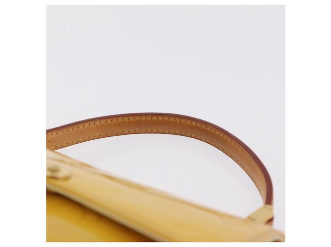 LOUIS VUITTON Monogram Vernis Spring Street Bag Lime Yellow M91068 - vista 9