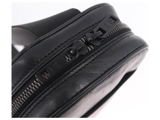 LOUIS VUITTON Monogram Difference Pochette Gange Leather M99155 - vista 15