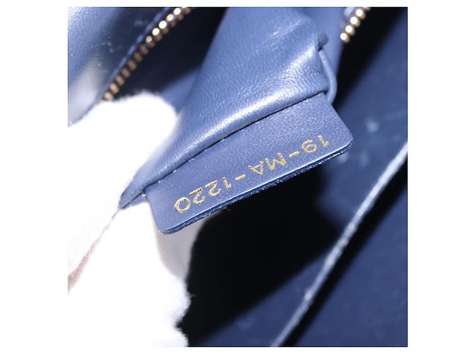 Christian Dior 30 Montaigne Shoulder Bag Leather Blue Gold - vista 29