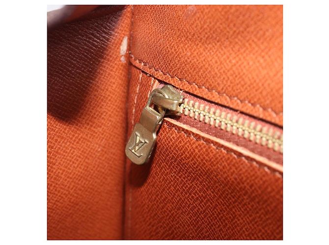 Saint-Cloud LOUIS VUITTON Monogram Saint Cloud GM Shoulder Bag M51242 LV - Ansicht 23