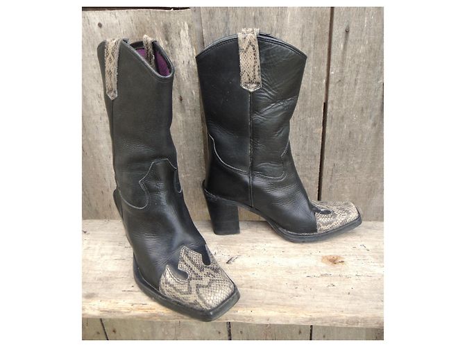 Autre Marque Bianco Footwear Black Leather Python Print Boots - view 2