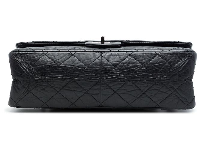 Chanel Black Quilted Aged Calfskin Reissue 2.55 Double Flap 226 - vista 3