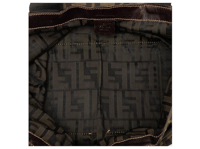 Bolso tote plegable Fendi de lona Zucca marrón y nailon - vista 4