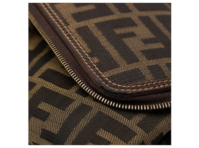 Bolso tote plegable Fendi de lona Zucca marrón y nailon - vista 7