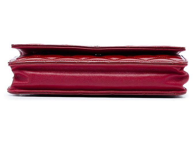 Chanel Red CC Quilted Patent Brilliant Wallet On Chain - vista 3