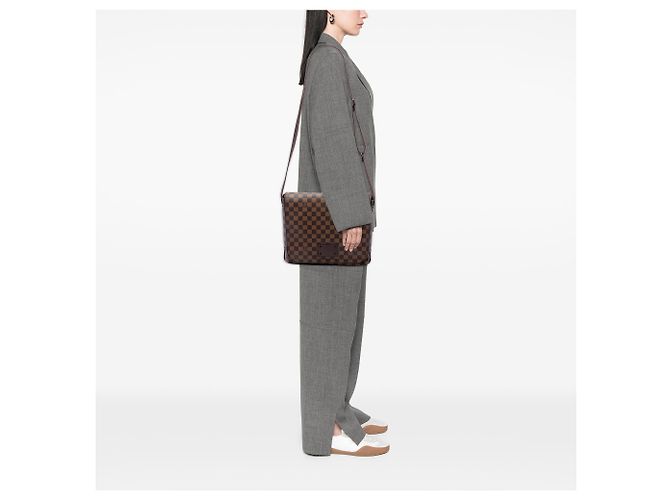 Louis Vuitton Brown Damier Ebene Brooklyn MM - vista 6