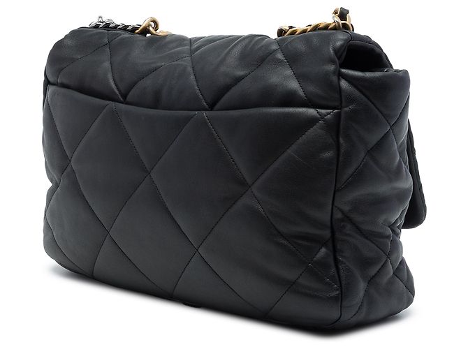 Chanel Black Maxi Lambskin 19 Flap - vista 2