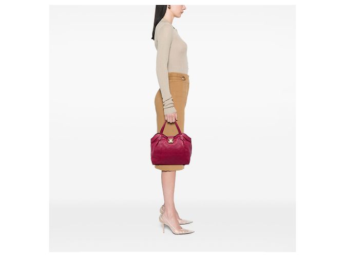 Louis Vuitton Red Monogram Mahina Cirrus PM - Ansicht 5