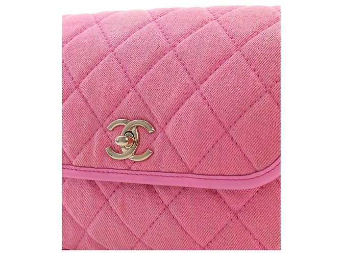 Chanel Pink Small CC Quilted Denim Messenger Flap - vista 12