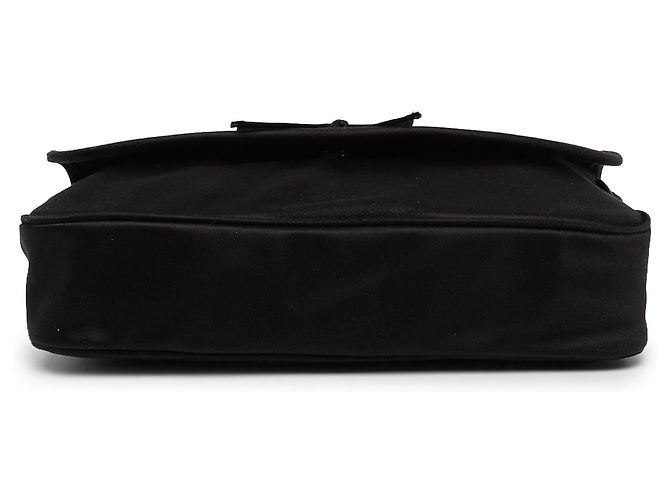 Pochette Leopolda Balenciaga in raso nero - vista 3