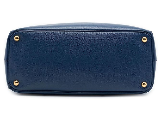 Prada Tote Galleria Double Zip Large in Saffiano Lux Blu - vista 3