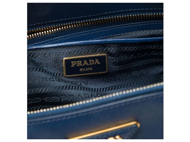 Prada Tote Galleria Double Zip Large in Saffiano Lux Blu - vista 5