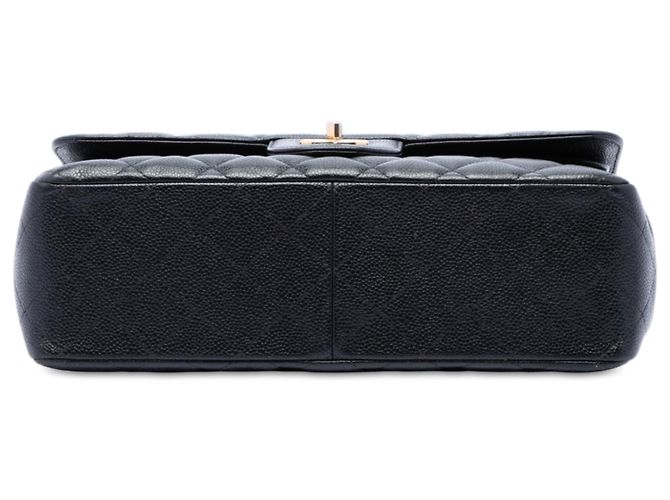 Chanel Black Jumbo Classic Caviar Double Flap - vista 3