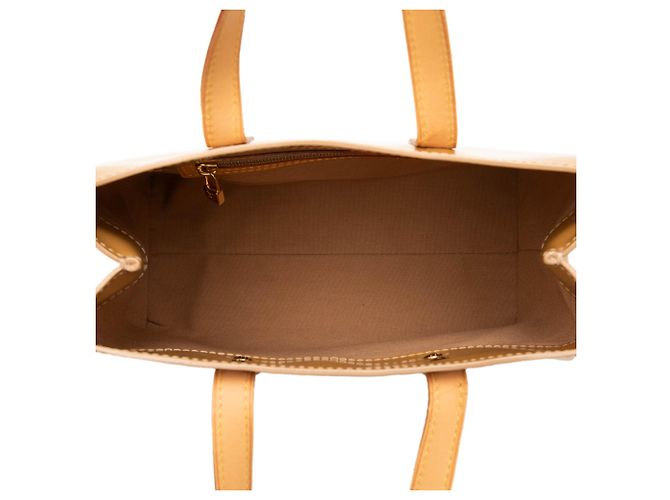 Louis Vuitton Beige Monogram Vernis Reade PM - vista 4