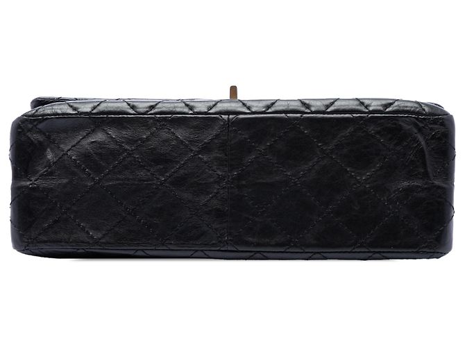 Chanel Black Quilted Aged Calfskin Reissue 2.55 Double Flap 226 - vista 3