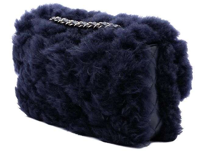 Chanel Blue Medium CC Shearling and Lambskin Single Flap - vista 2