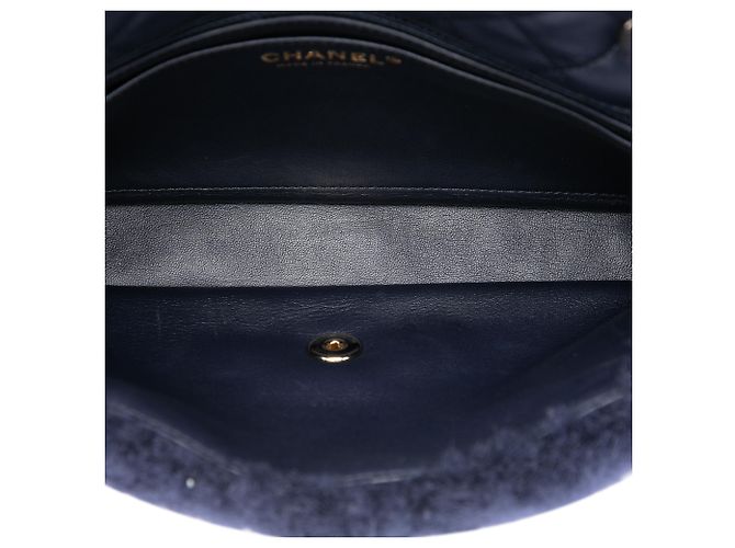 Chanel Blue Medium CC Shearling and Lambskin Single Flap - vista 4