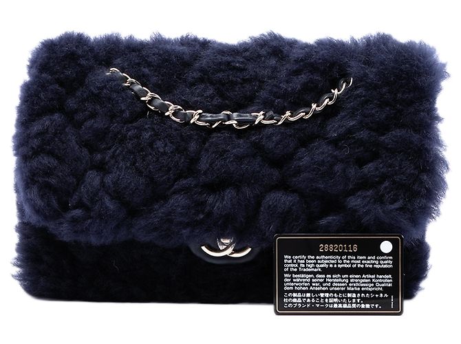 Chanel Blue Medium CC Shearling and Lambskin Single Flap - vista 7