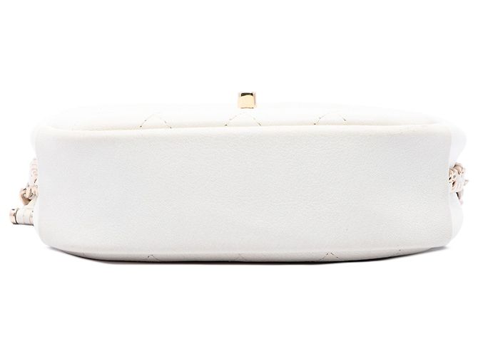 Borsa Camera Chanel White Small Quilted Goatskin Casual Trip - vista 3