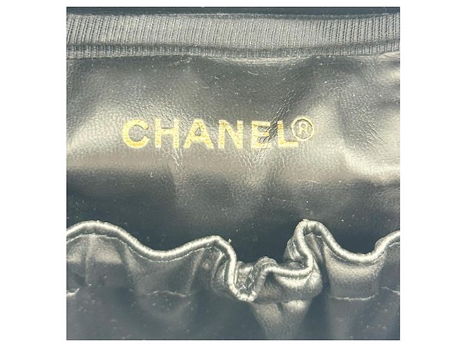 Beauty Case Chanel Vintage Timeless Caviar Tall - vista 6