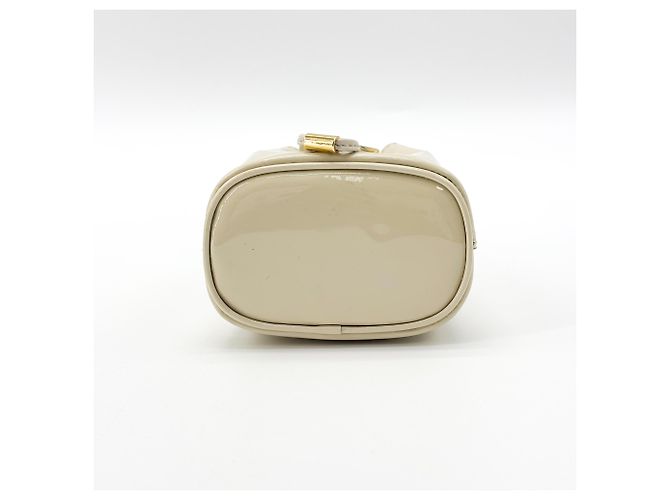 Mini pochette a secchiello in vernice Prada con logo triangolo e coulisse - vista 7