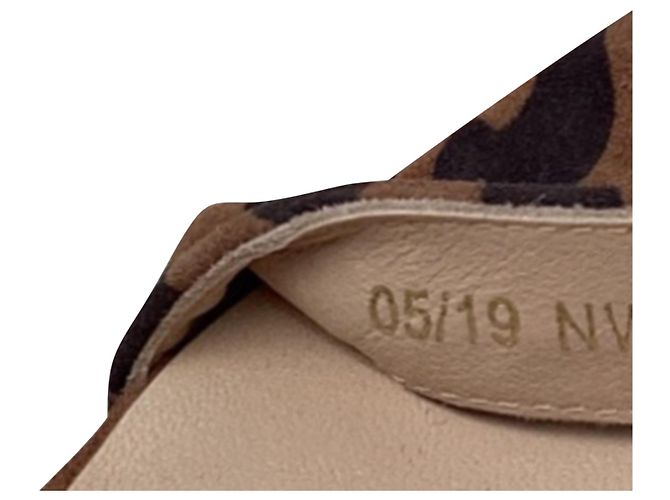 Tacchi a blocco Stuart Weitzman Nearlynude Cheetah in camoscio multicolore - vista 8