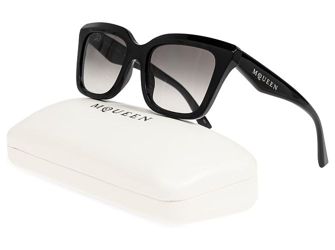 Alexander McQueen Rectangular Acetate Sunglasses Black - view 3