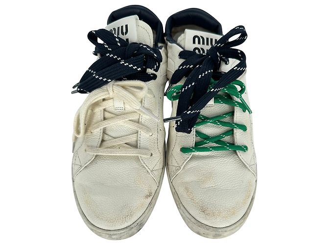 Sneakers basse Miu Miu Deco in pelle di vitello bianca - vista 3