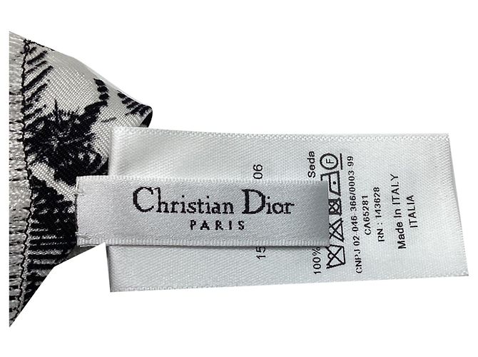 Christian Dior Toile de Jouy Zodiac en soie blanche - vue 4