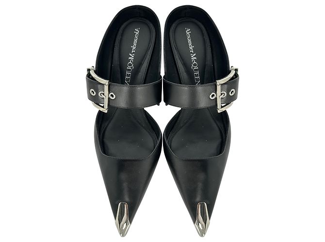 Mules Alexander McQueen Punk Buckle in pelle nera - vista 5