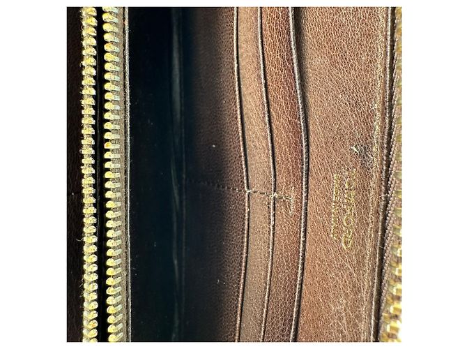 Portafoglio con zip logo Tom Ford in pelle marrone - vista 11