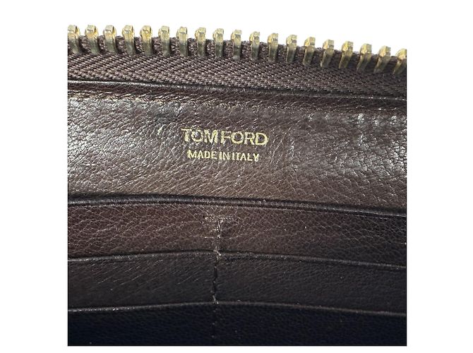 Portafoglio con zip logo Tom Ford in pelle marrone - vista 12