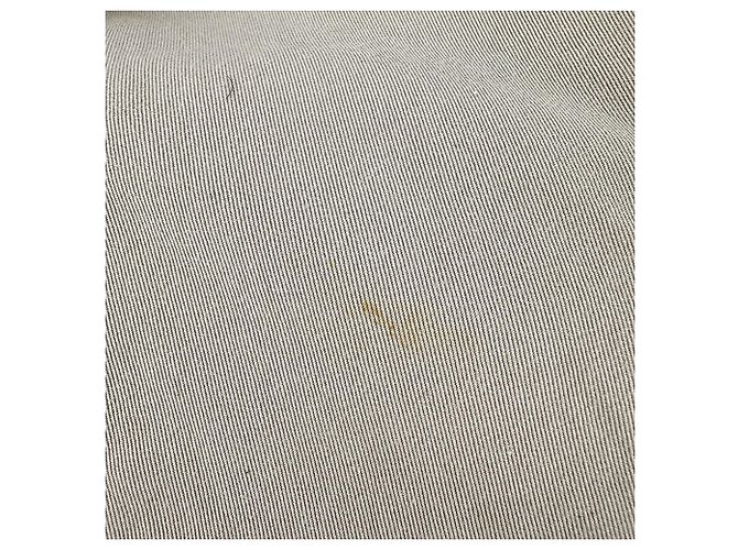 Yves Saint Laurent Trench Coat corto YSL en algodón caqui - vista 8