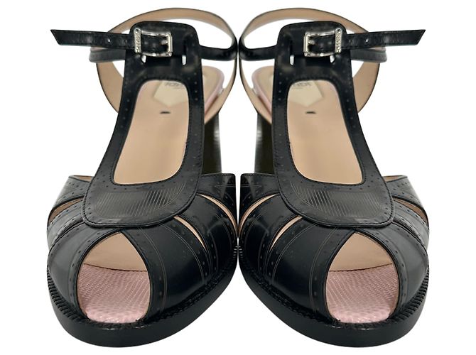 Fendi Peep-Toe T-Strap Pumps aus schwarzem Leder - Ansicht 3