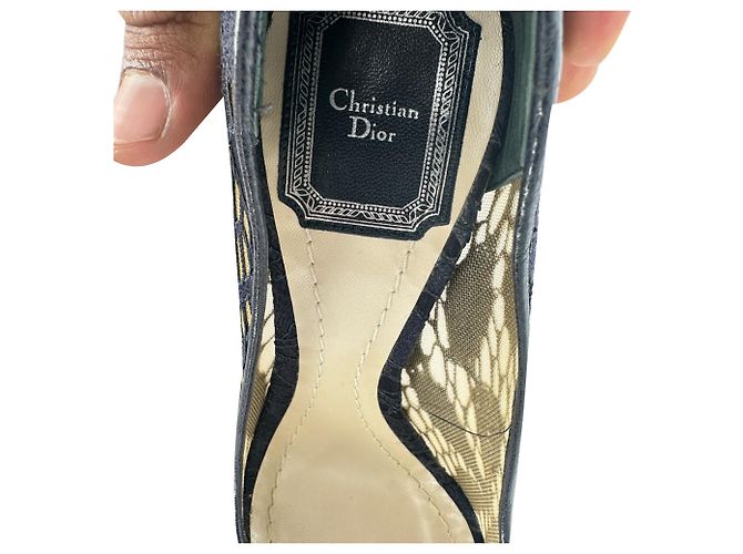 Décolleté a punta in pizzo e mesh Christian Dior in poliestere nero - vista 9