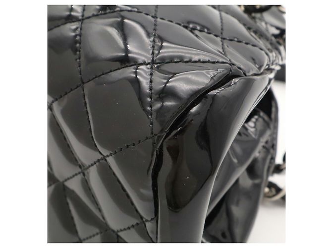 Borsa a tracolla Chanel Mademoiselle Matelassé Black - vista 4