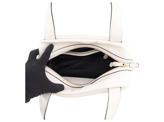 Miu Miu Bowling Lederhandtasche in White - Ansicht 5