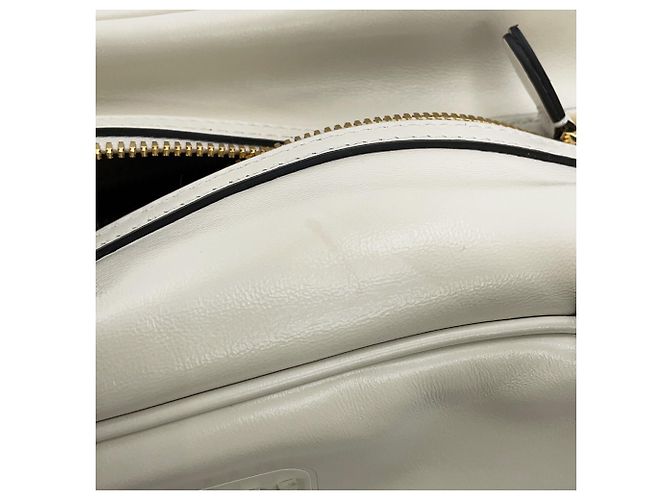 Miu Miu Bowling Lederhandtasche in White - Ansicht 6