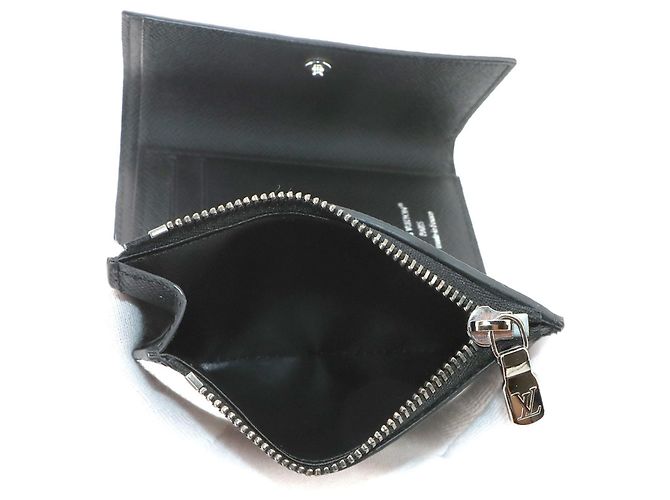 Carteira Louis Vuitton Monogram Eclipse Victor - vista 8